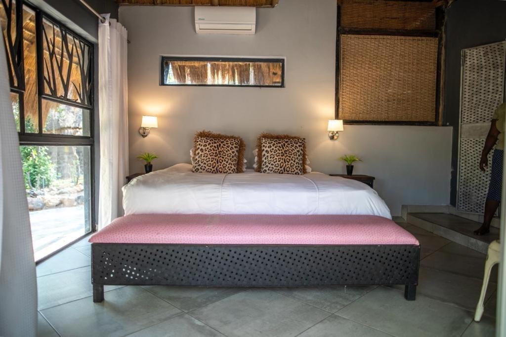 Hippomoon Lodge Game Reserve Hoedspruit Buitenkant foto